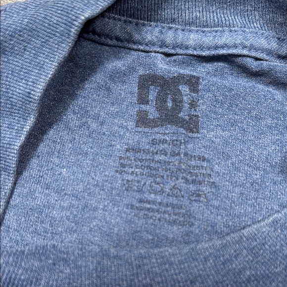 DC Graphic T-Shirts - Set of two, Blue and Gray, size small - Picture 5 of 10